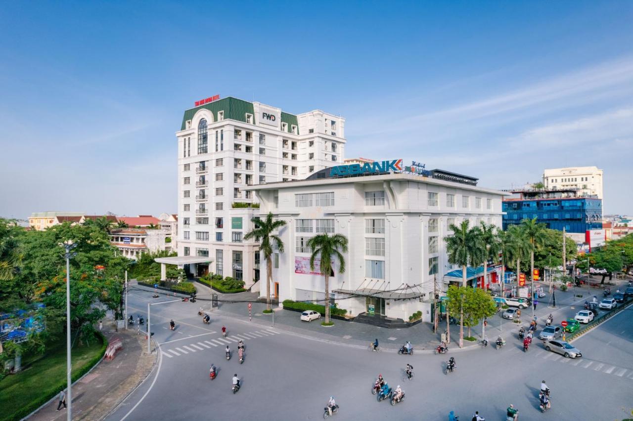 Khach San Thai Binh Dream Exterior foto